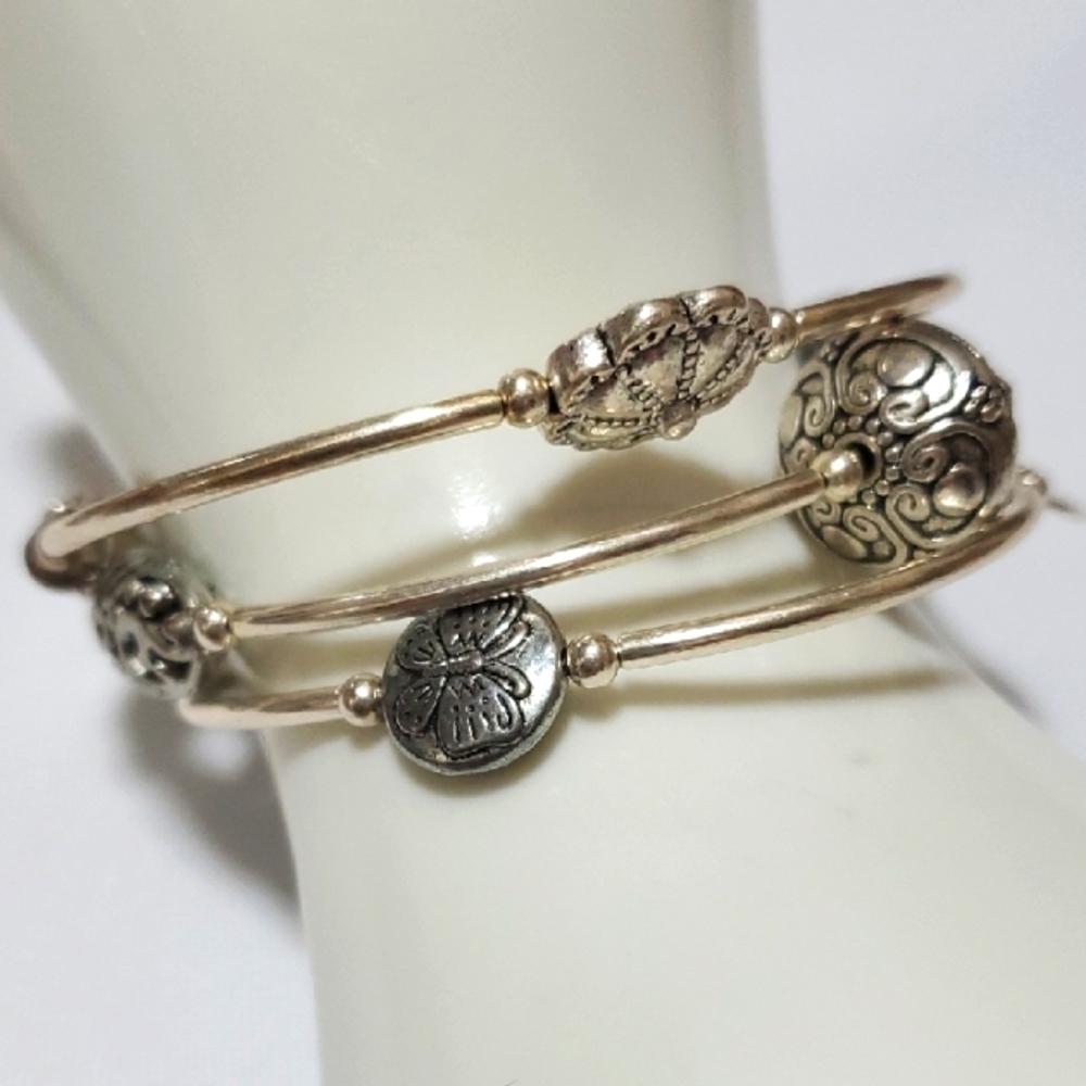 Elegant Silverq Bangle Bracelet Set